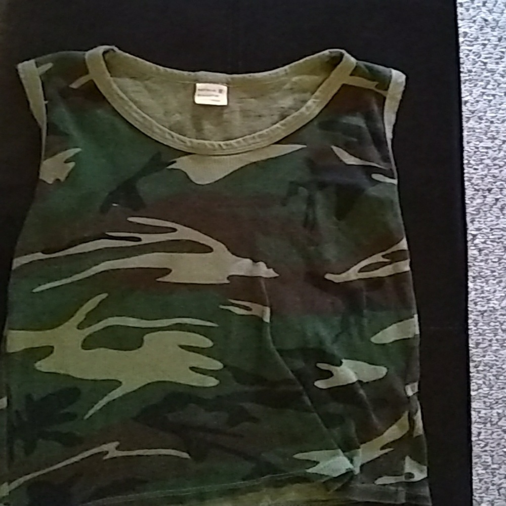 Girls camo tank top